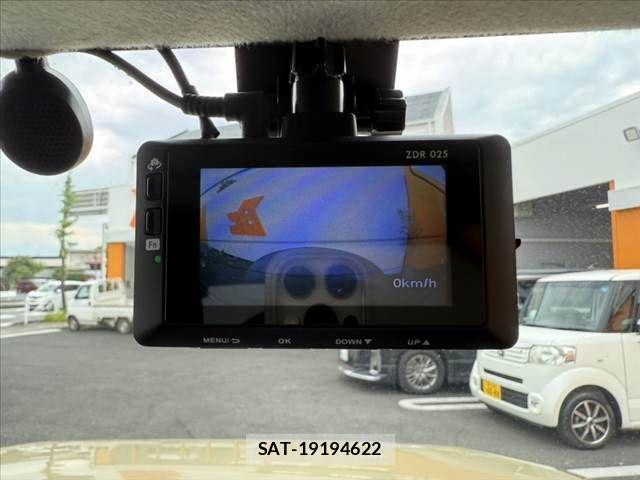 Toyota FJ CRUISER 2011-11 7616601-28