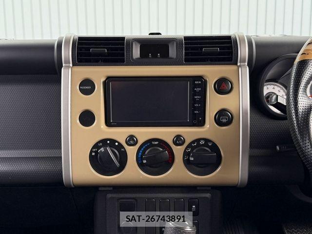 Toyota FJ CRUISER 2015-11 7723396-13