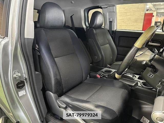 Toyota FJ CRUISER 2012-06 7723399-8