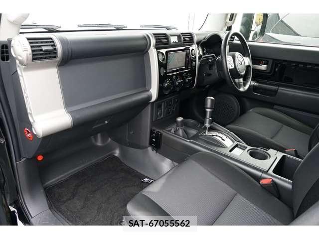 Toyota FJ CRUISER 2018-01 7723395-11