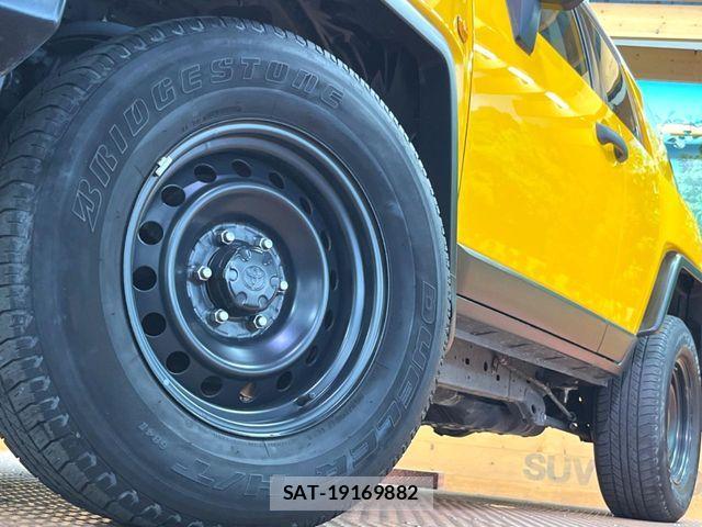 Toyota FJ CRUISER 2016-07 7723397-10