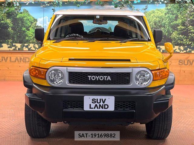 Toyota FJ CRUISER 2016-07 7723397-11