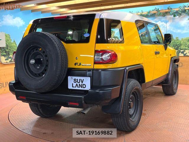 Toyota FJ CRUISER 2016-07 7723397-15