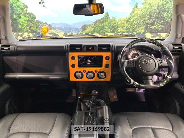 Toyota FJ CRUISER 2016-07 7723397-1