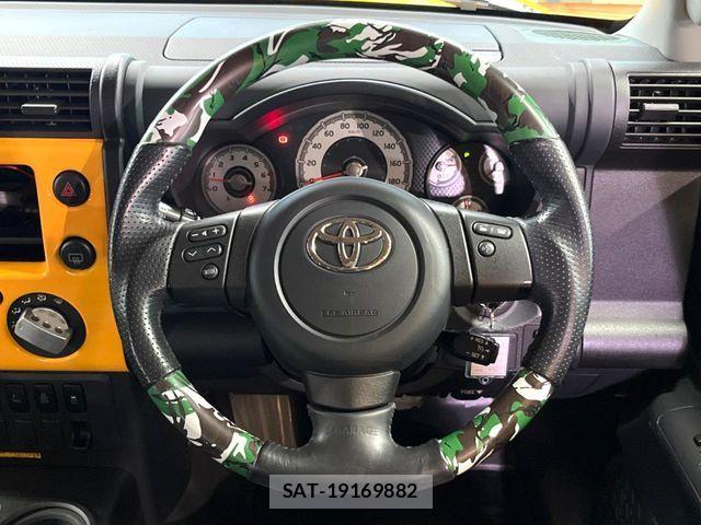 Toyota FJ CRUISER 2016-07 7723397-5
