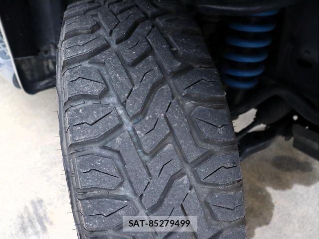 Toyota FJ CRUISER 2011-01 7723401-12