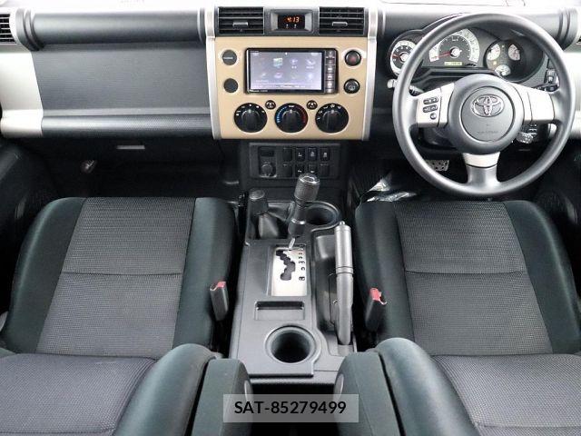 Toyota FJ CRUISER 2011-01 7723401-2