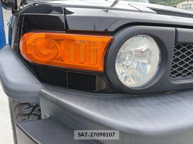 Toyota FJ CRUISER 2011-07 7723402-9