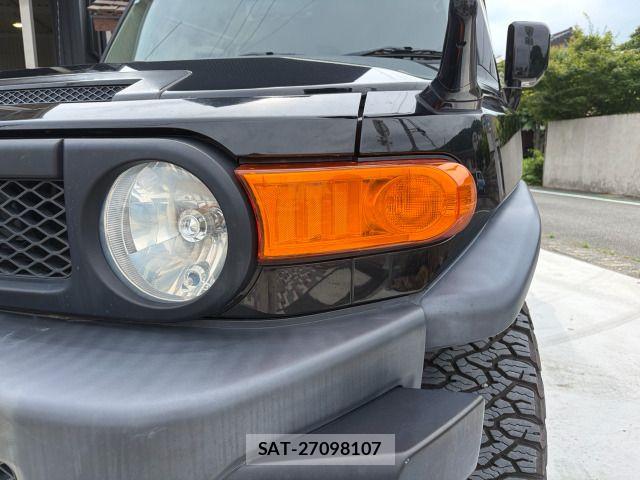 Toyota FJ CRUISER 2011-07 7723402-10