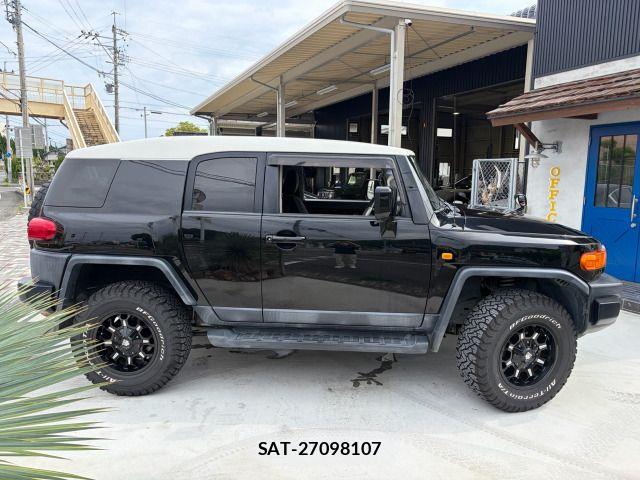 Toyota FJ CRUISER 2011-07 7723402-3