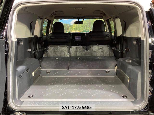 Toyota FJ CRUISER 2017-12 7784971-9