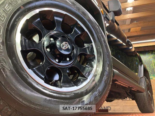 Toyota FJ CRUISER 2017-12 7784971-11