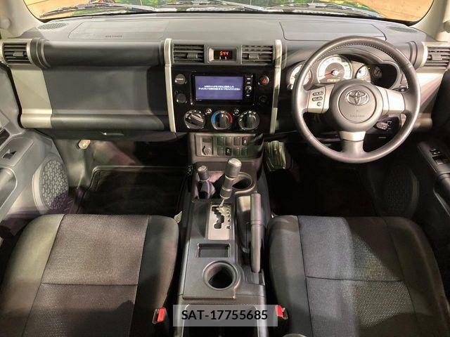 Toyota FJ CRUISER 2017-12 7784971-1