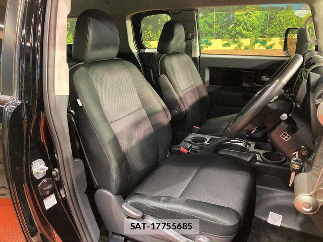 Toyota FJ CRUISER 2017-12 7784971-7