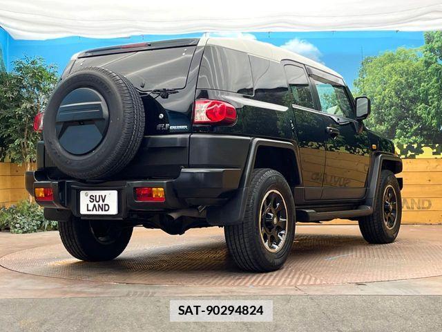 Toyota FJ CRUISER 2016-03 7784969-17