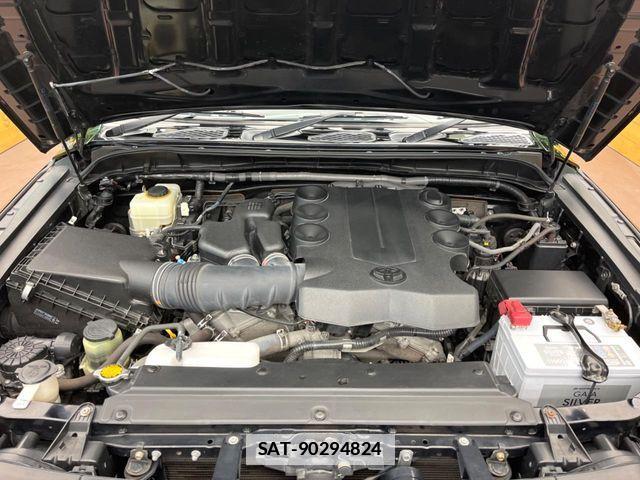 Toyota FJ CRUISER 2016-03 7784969-18