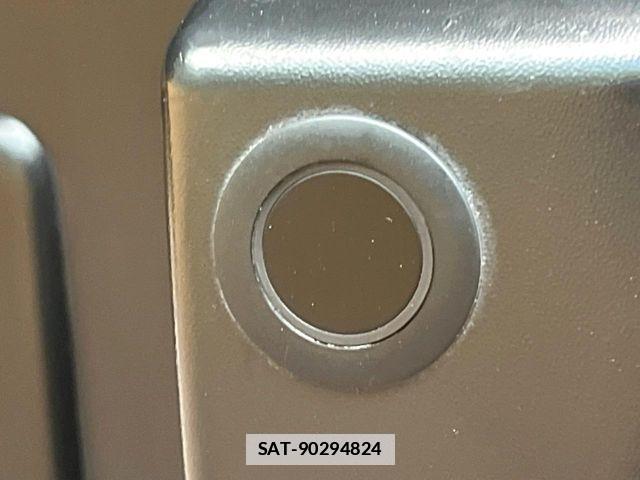 Toyota FJ CRUISER 2016-03 7784969-6