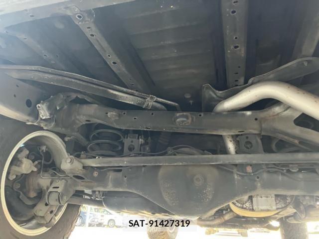 Toyota FJ CRUISER 2013-08 7784968-10