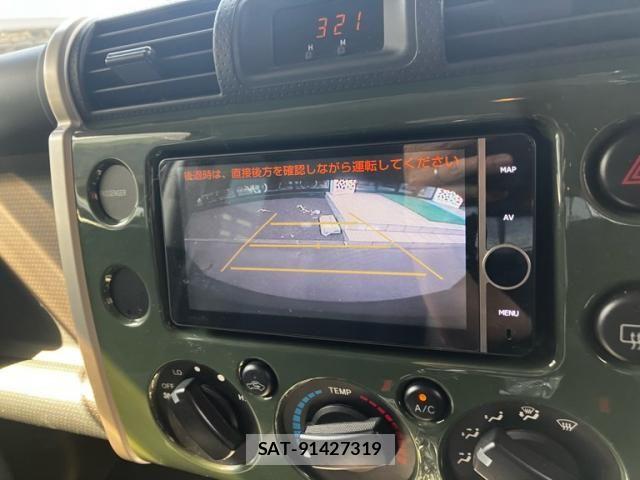 Toyota FJ CRUISER 2013-08 7784968-20