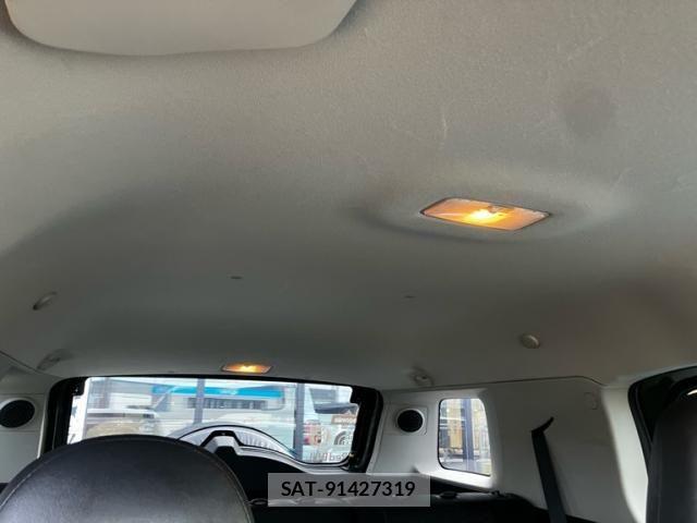 Toyota FJ CRUISER 2013-08 7784968-26