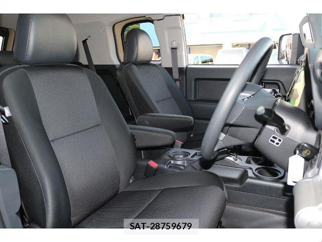 Toyota FJ CRUISER 2014-01 7784970-13