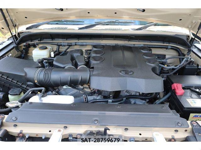 Toyota FJ CRUISER 2014-01 7784970-18