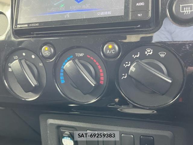 Toyota FJ CRUISER 2016-02 7876504-18