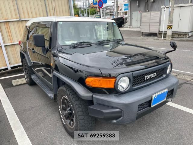 Toyota FJ CRUISER 2016-02 7876504-1