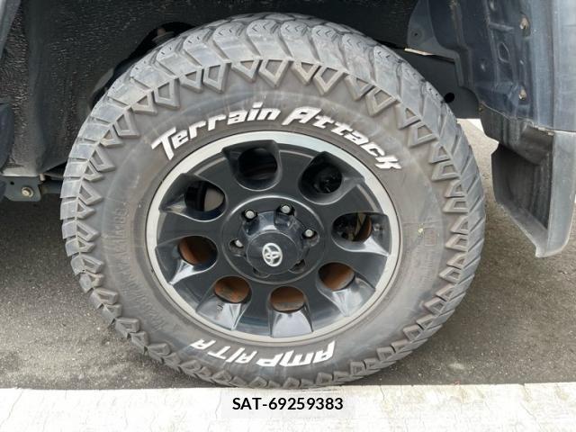 Toyota FJ CRUISER 2016-02 7876504-6