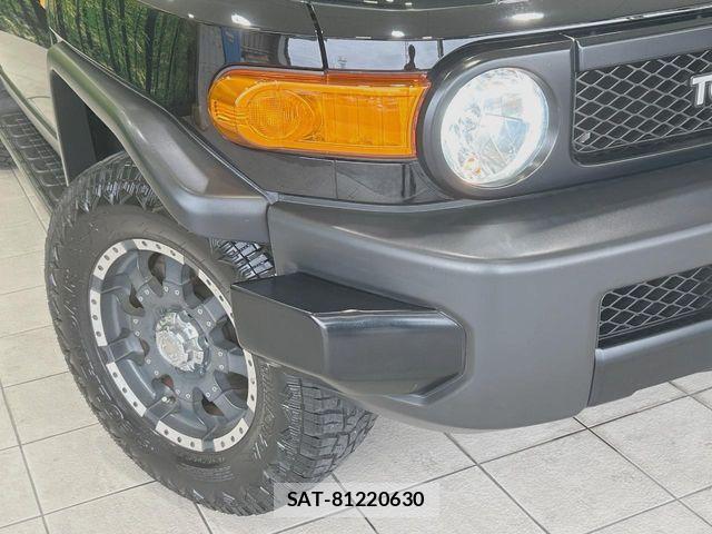 Toyota FJ CRUISER 2012-01 7876503-11