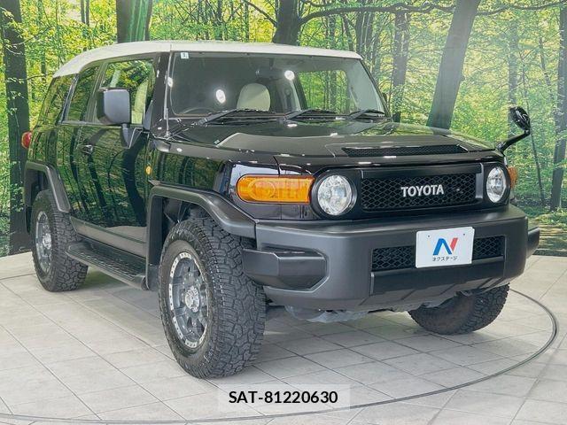 Toyota FJ CRUISER 2012-01 7876503-15