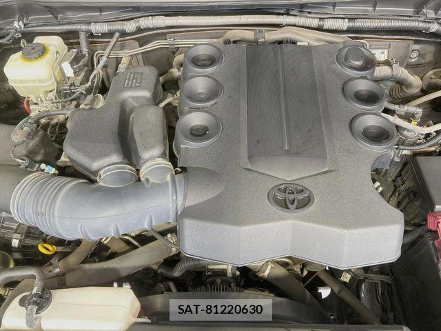Toyota FJ CRUISER 2012-01 7876503-17