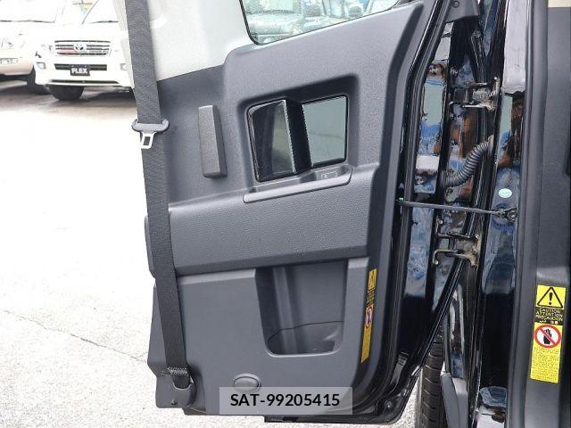 Toyota FJ CRUISER 2011-01 7876501-15