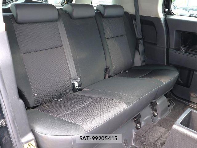 Toyota FJ CRUISER 2011-01 7876501-7