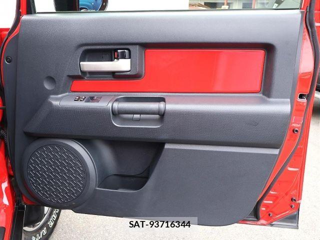Toyota FJ CRUISER 2012-01 7876500-13