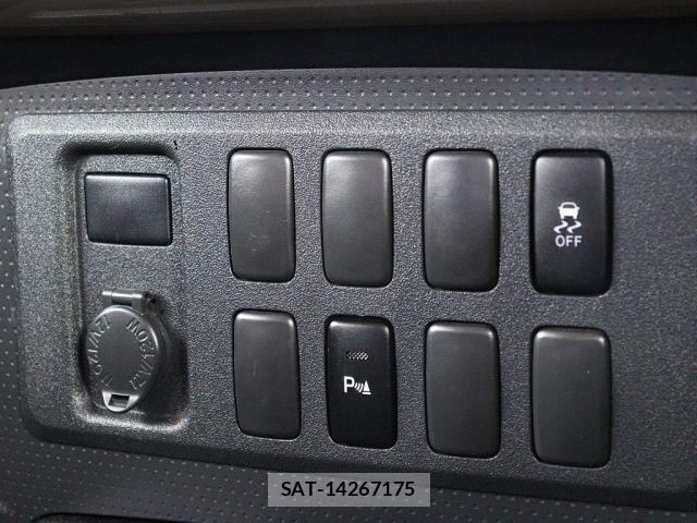 Toyota FJ CRUISER 2015-01 7876499-16