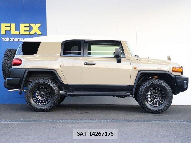 Toyota FJ CRUISER 2015-01 7876499-5