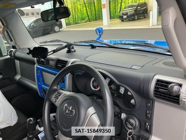 Toyota FJ CRUISER 2011-07 7902612-12