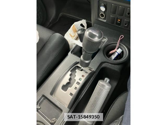 Toyota FJ CRUISER 2011-07 7902612-23