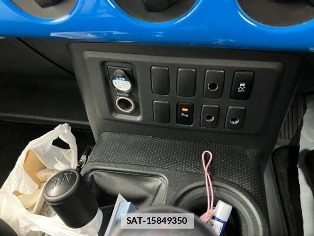 Toyota FJ CRUISER 2011-07 7902612-24