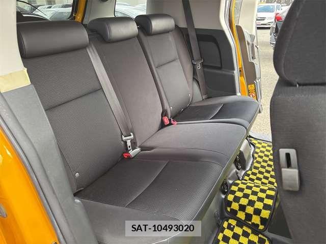Toyota FJ CRUISER 2014-09 7961680-12