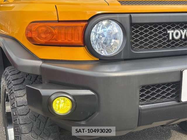 Toyota FJ CRUISER 2014-09 7961680-15