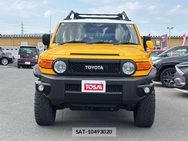 Toyota FJ CRUISER 2014-09 7961680-17