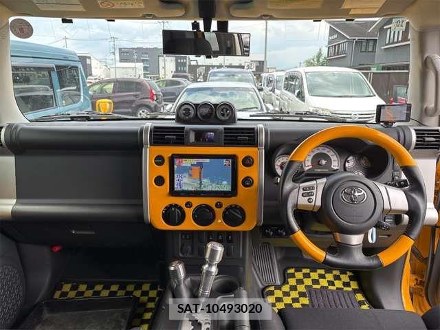 Toyota FJ CRUISER 2014-09 7961680-4