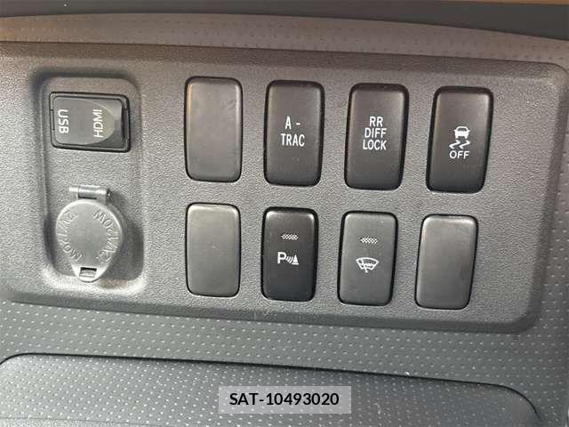 Toyota FJ CRUISER 2014-09 7961680-8