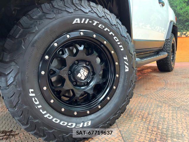 Toyota FJ CRUISER 2016-04 7961662-10