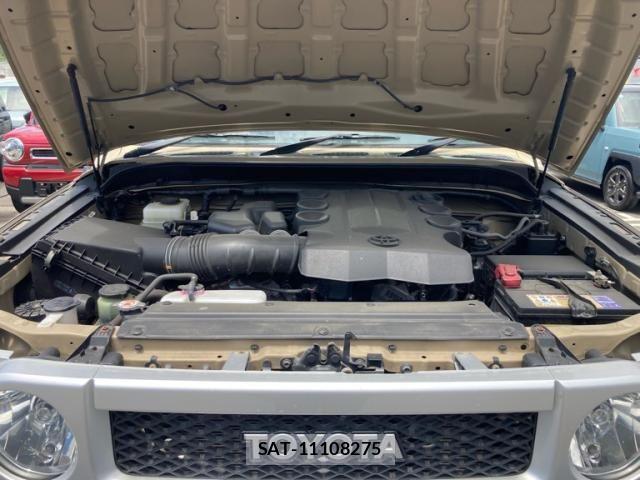 Toyota FJ CRUISER 2016-09 8035602-11