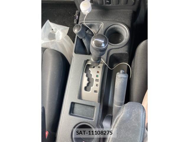 Toyota FJ CRUISER 2016-09 8035602-21