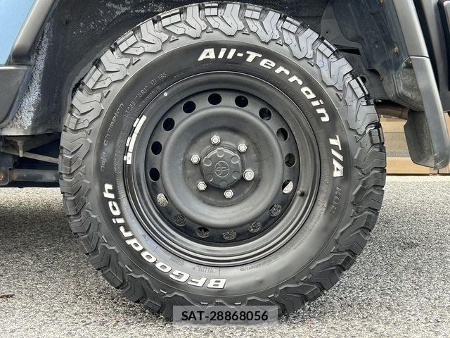 Toyota FJ CRUISER 2015-05 8035600-9