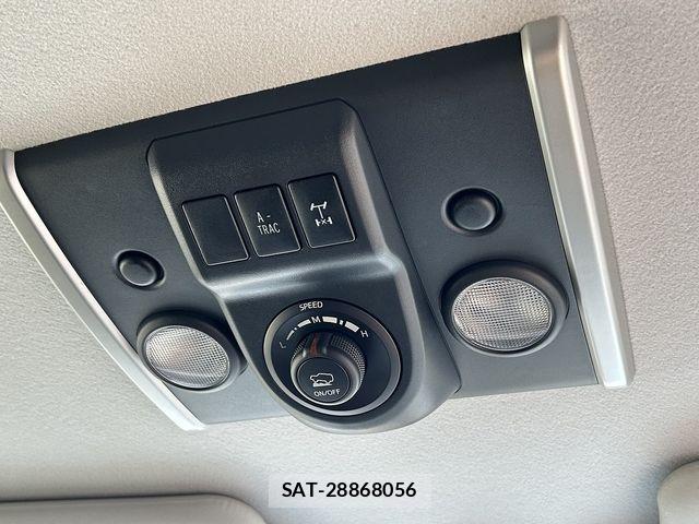 Toyota FJ CRUISER 2015-05 8035600-13